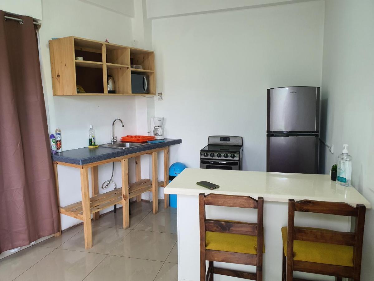 Limon Condos Near Lio Intl Airport - 777L , Self Check-In Exteriör bild